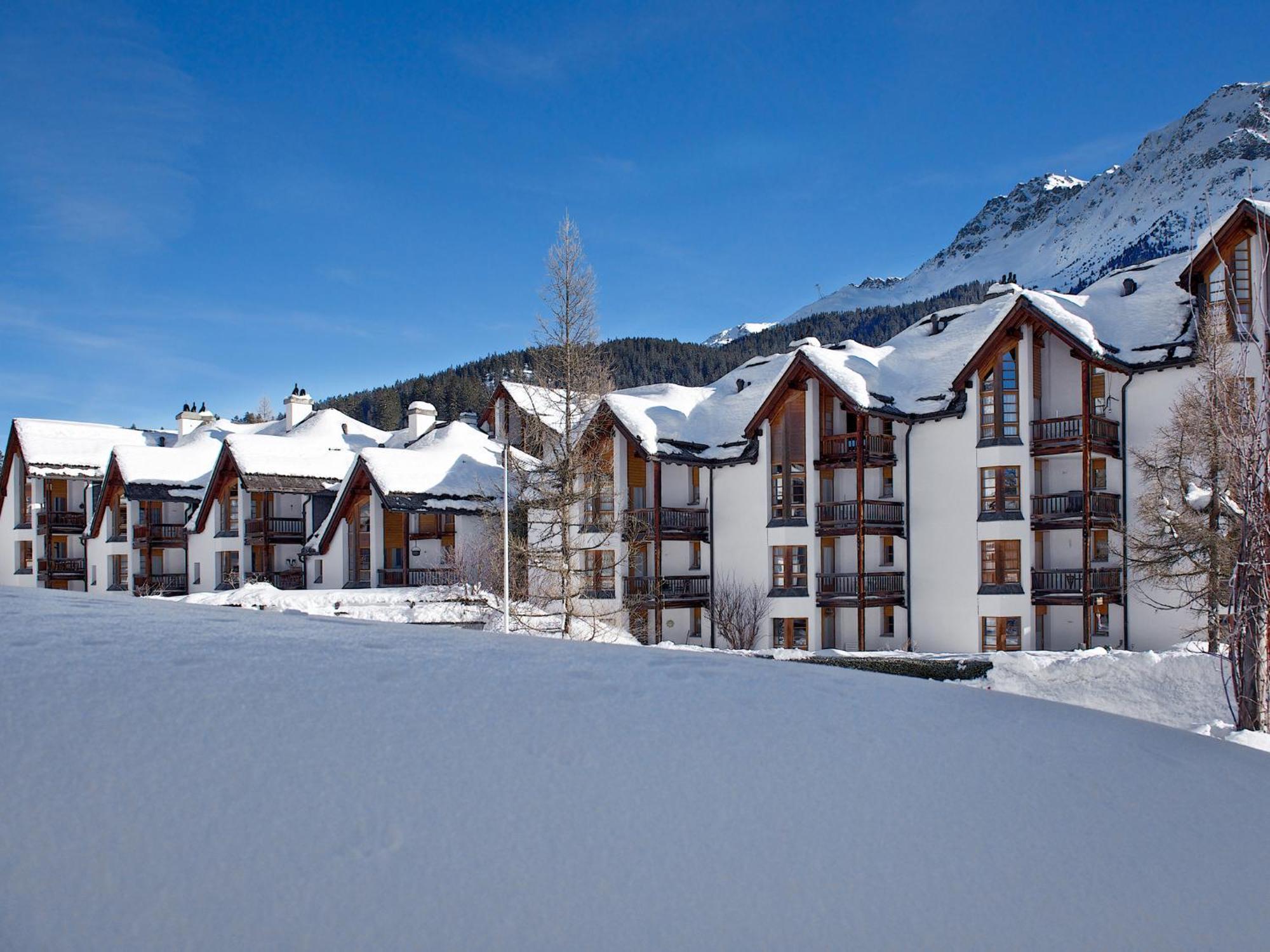 Schweizerhof Ferienwohnungen Lenzerheide 3 Exterior photo